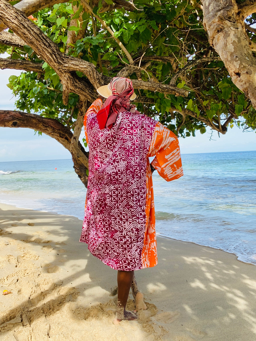 The Kumi Resort Kimono — Sunset & Hibiscus Artisanal Batik Mix, 100% Cotton (M-L)