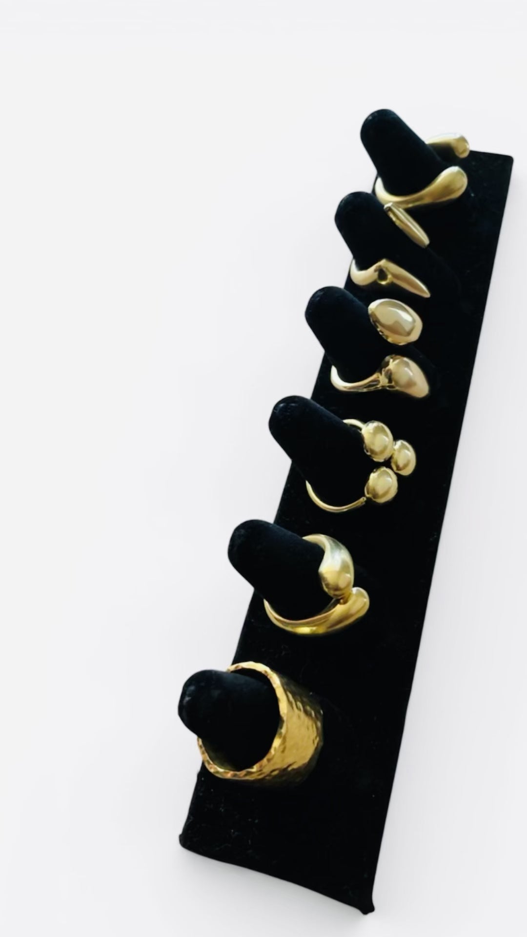 Black Velvet Ring Display (Set of Two)